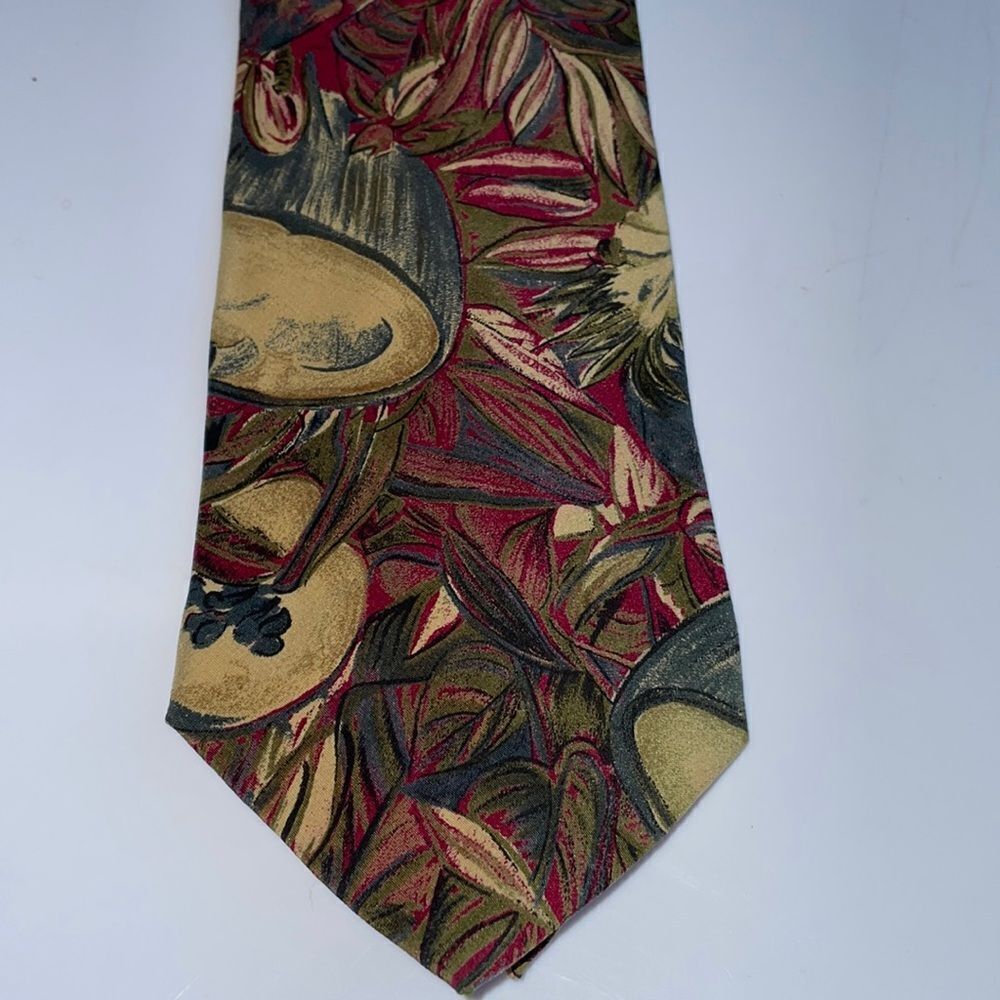 Vtg 80s/90s Ted Lapidus green,‎ maroon, blue & cream floral silk tie